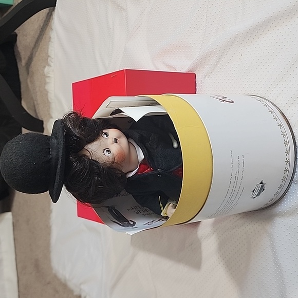 Campbell Kids Charlie Chaplin Porcelain Collectable Patricia Loveless Doll - Picture 14 of 14